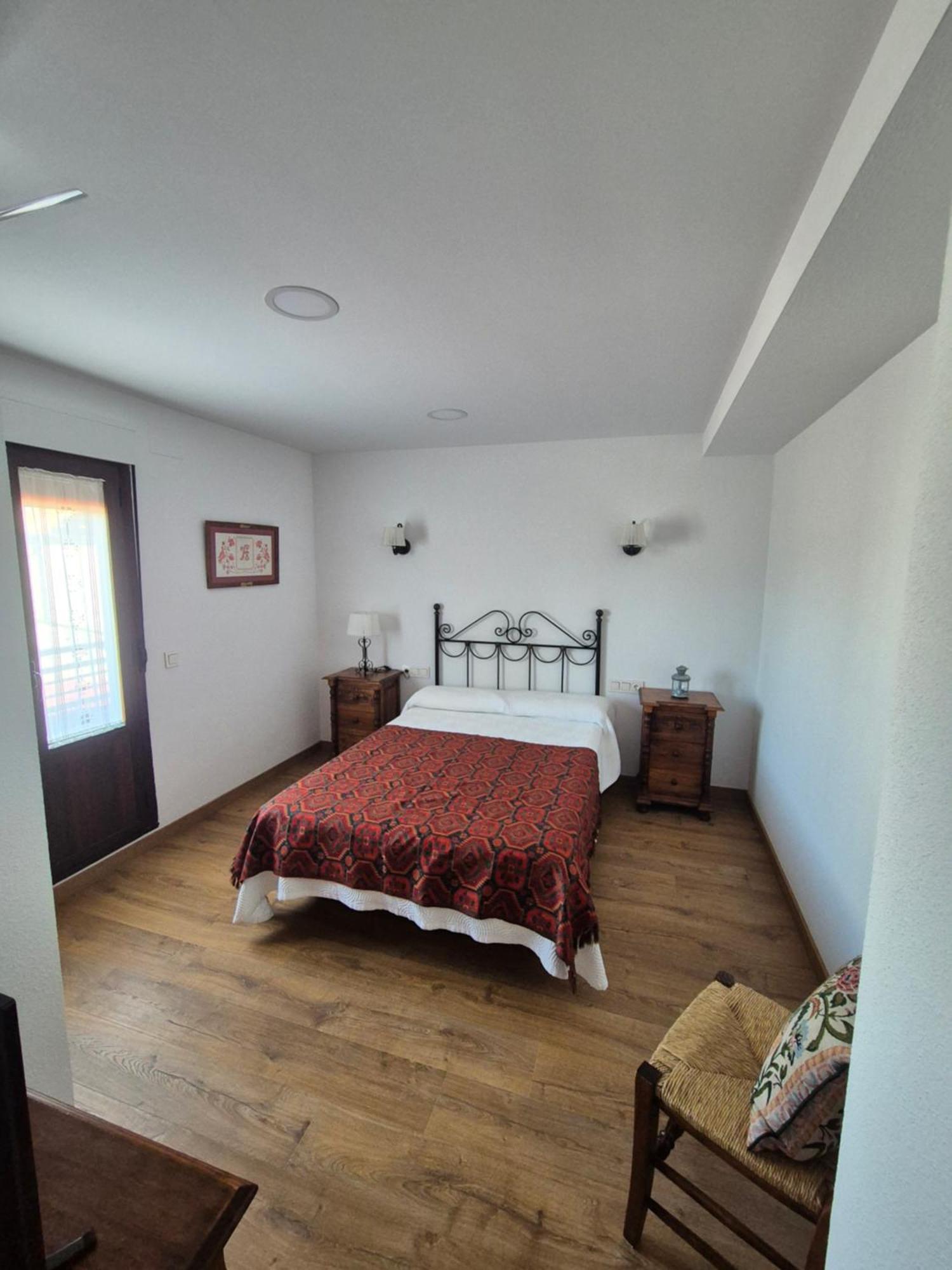 El Cabaco Apartamentos Rio Almar מראה חיצוני תמונה
