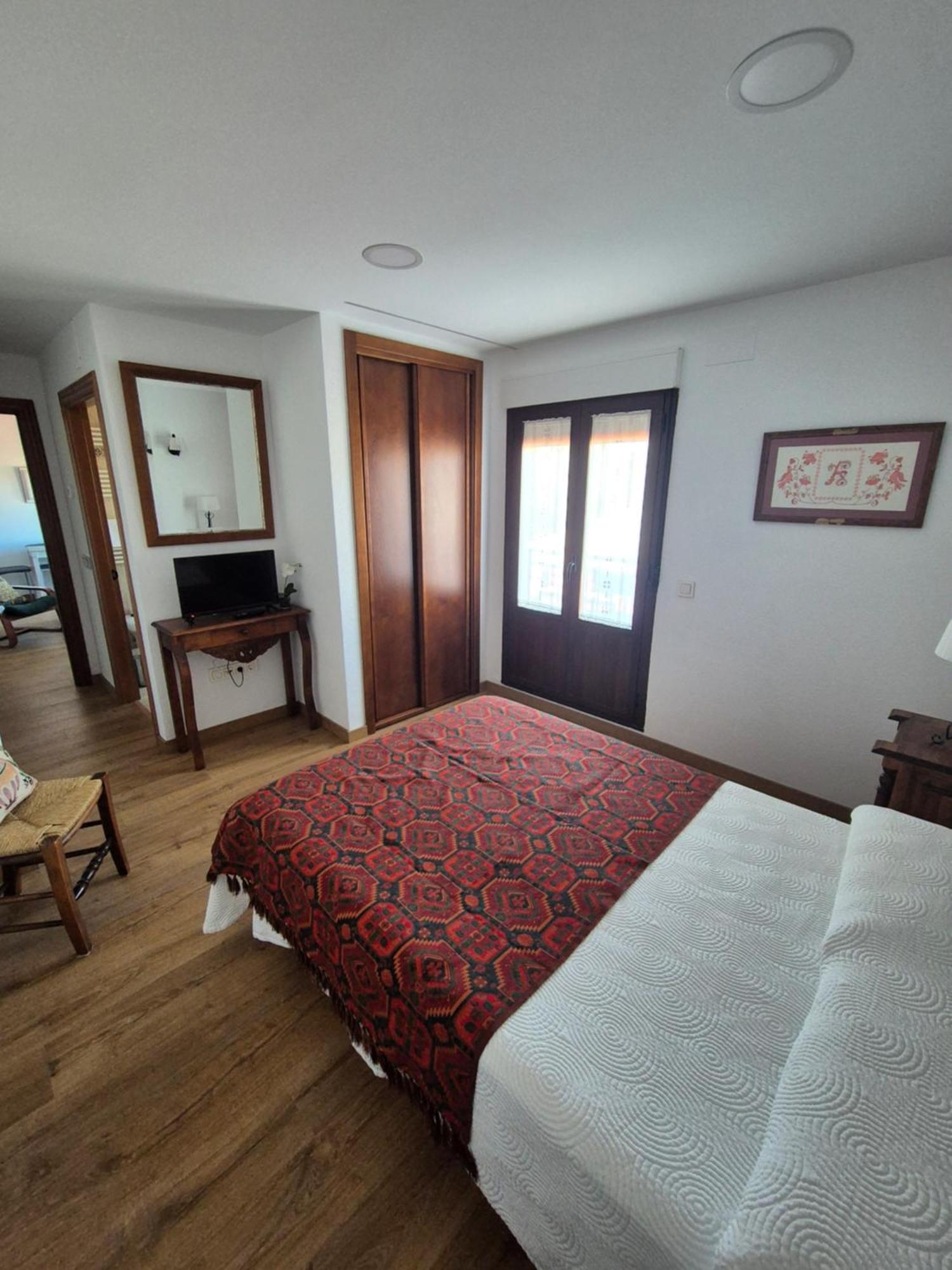 El Cabaco Apartamentos Rio Almar מראה חיצוני תמונה