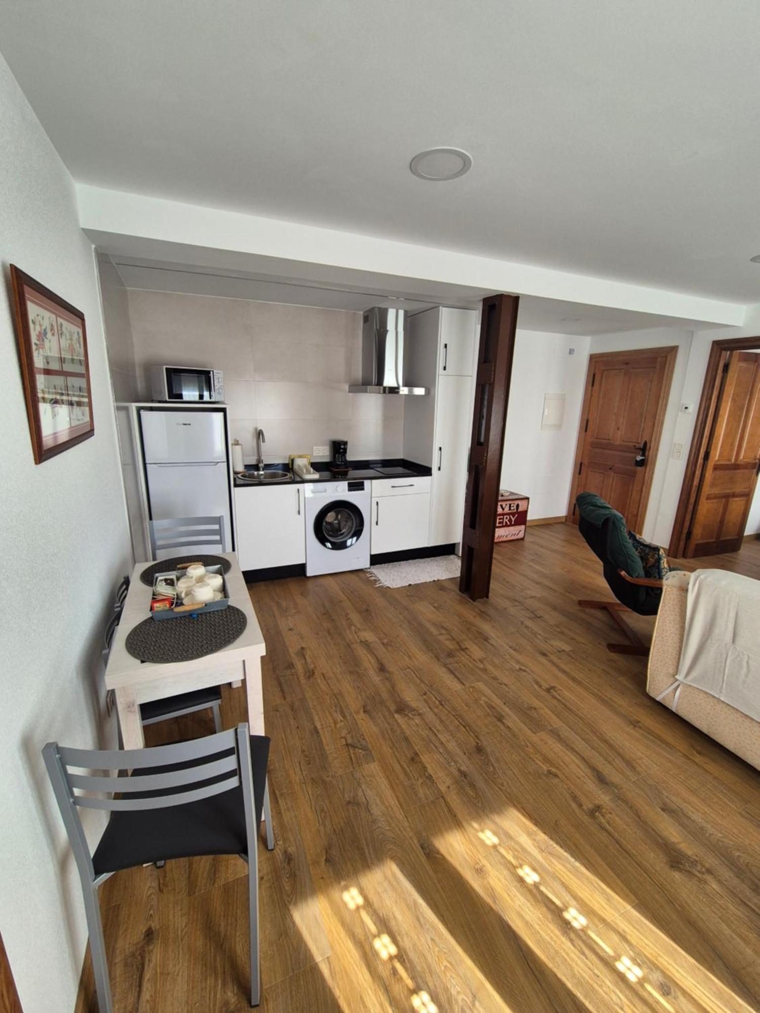El Cabaco Apartamentos Rio Almar מראה חיצוני תמונה